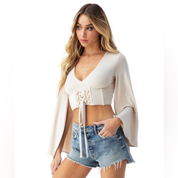 ***BRAND NEW*** SKY Ayama Long Sleeve Crop Top - Picture 3 of 7